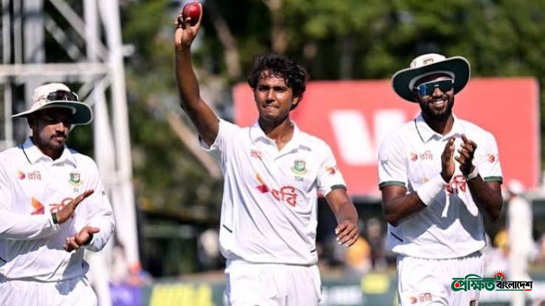 ম্যাকগ্রার সামনেই হাসানের প্রশংসায় ফ্লেমিং: ‘সে ঠিক ম্যাকগ্রার মতোই বোলিং করেছে