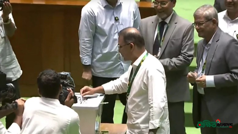 সংসদে রাষ্ট্রপতি নির্বাচনের ভোটগ্রহণ চলছে, ভোটাধিকার প্রয়োগ 