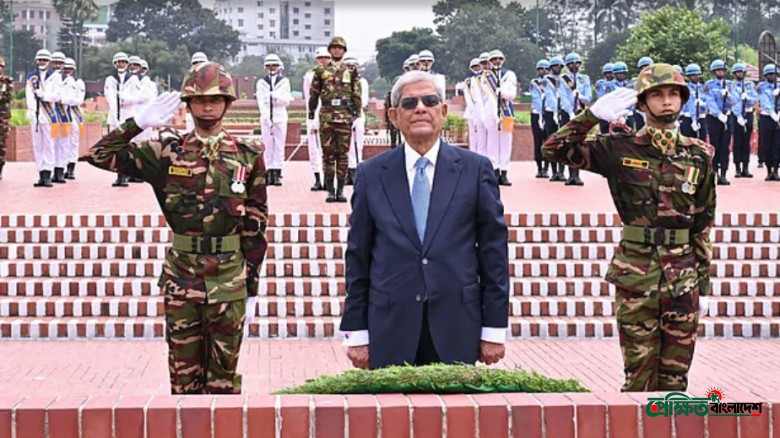 রাষ্ট্রপতি হিসেবে শপথ গ্রহণের পরদিন জাতীয় স্মৃতিসৌধে শ্রদ্ধা