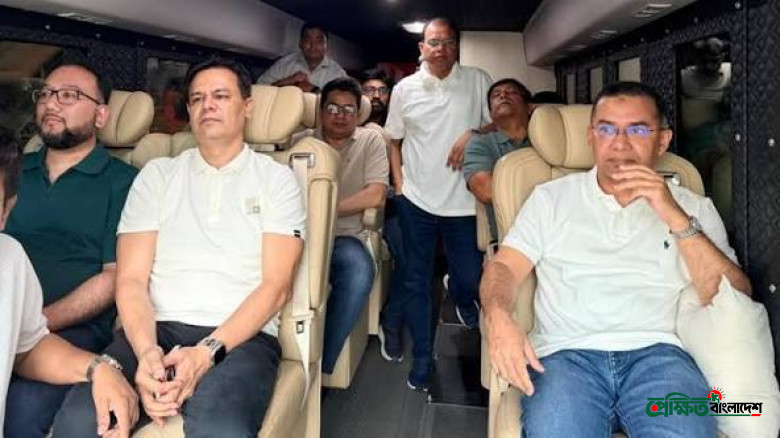 দিনব্যাপী কর্মসূচিতে ফেনীর উদ্দেশে রওনা হয়েছেন প্রধানমন্ত্রী
