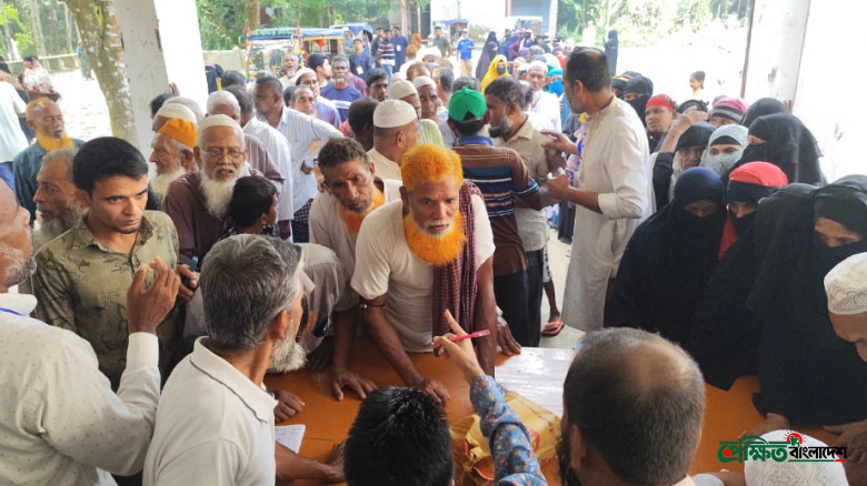 তথ্যমন্ত্রীর উদ্যোগে ভোলায় ২০ হাজার মানুষের দোরগোড়ায় ফ্রি চি